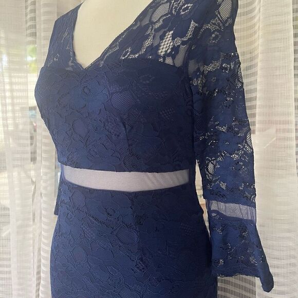 NWT Metisu Blue Lace Cutout Sheath Midi Dress Women’s Large - Picture 4 of 7